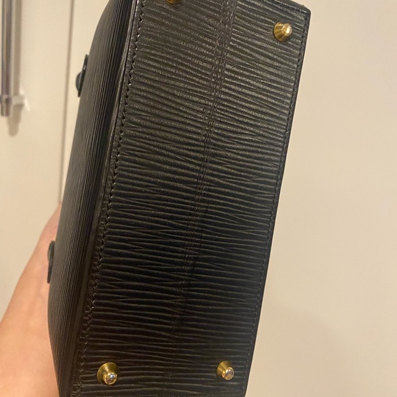 Fendi Bag - Picture 6 of 12